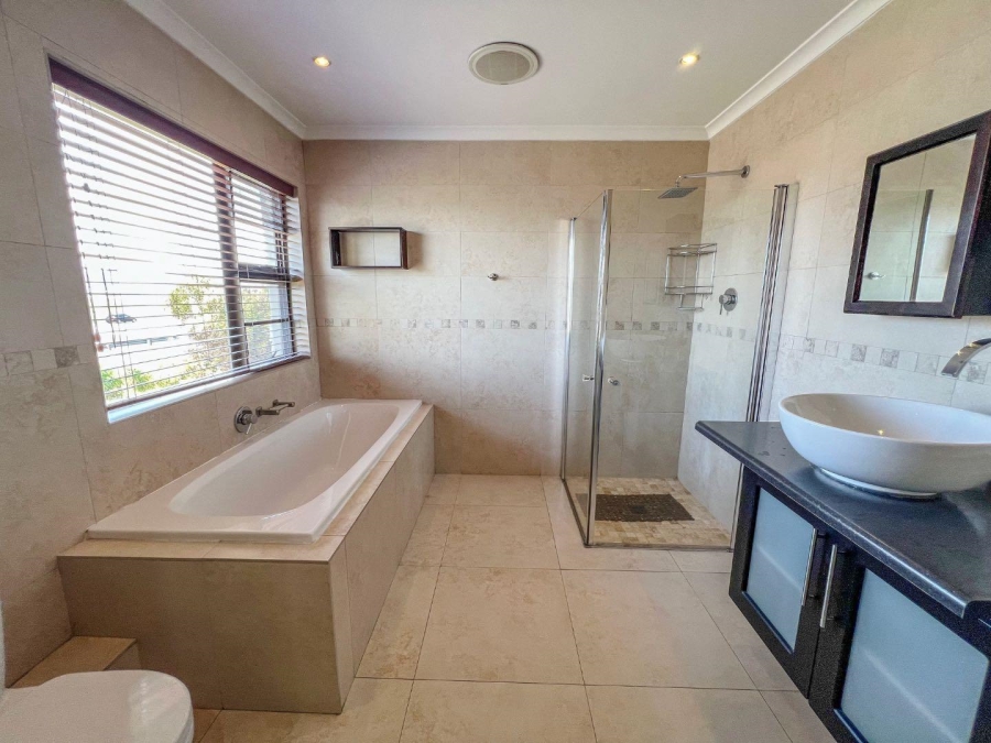 7 Bedroom Property for Sale in Sunset Beach Western Cape